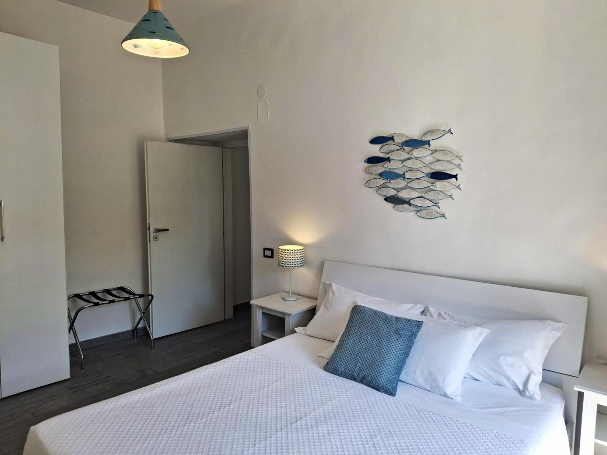 Inn Alta Marea Салерно Екстериор снимка