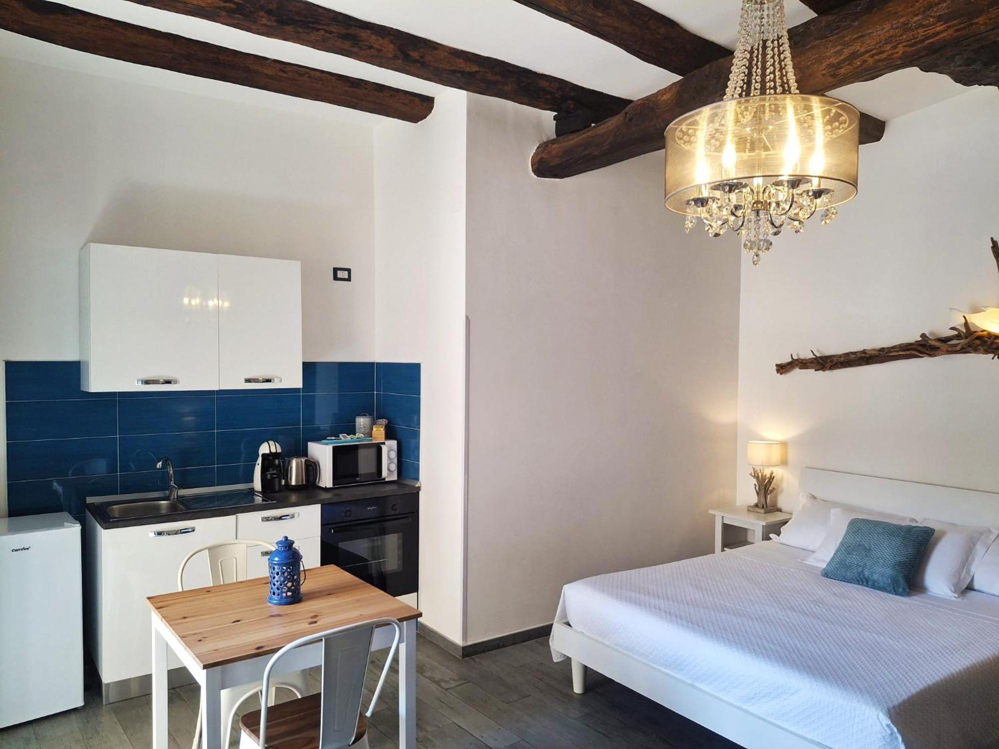 Inn Alta Marea Салерно Екстериор снимка
