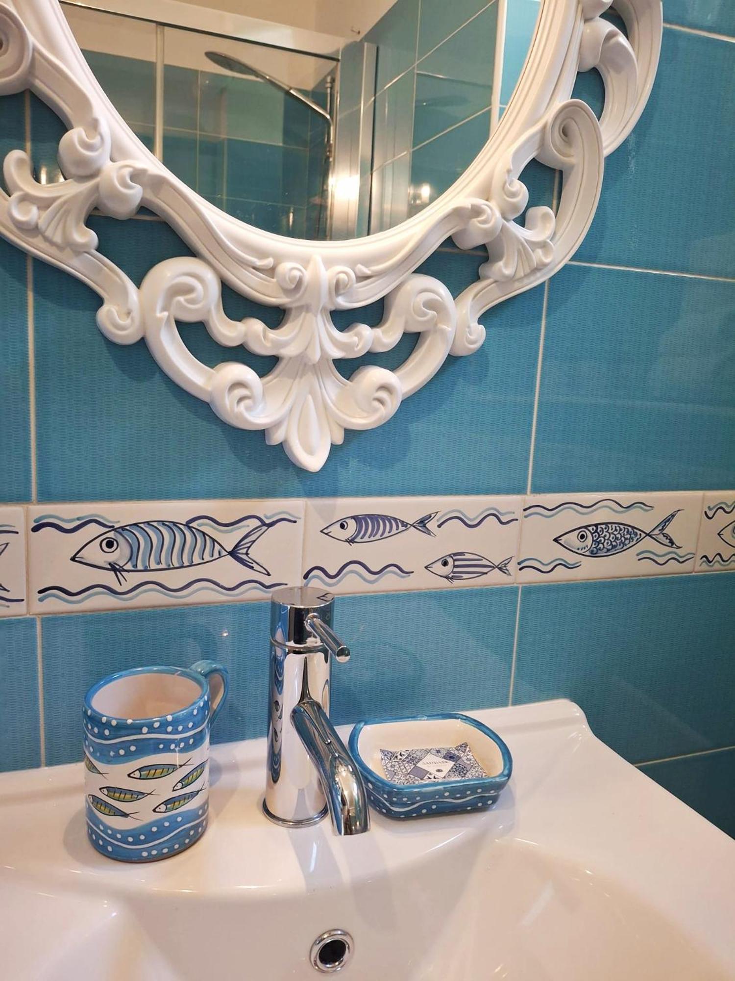 Inn Alta Marea Салерно Екстериор снимка