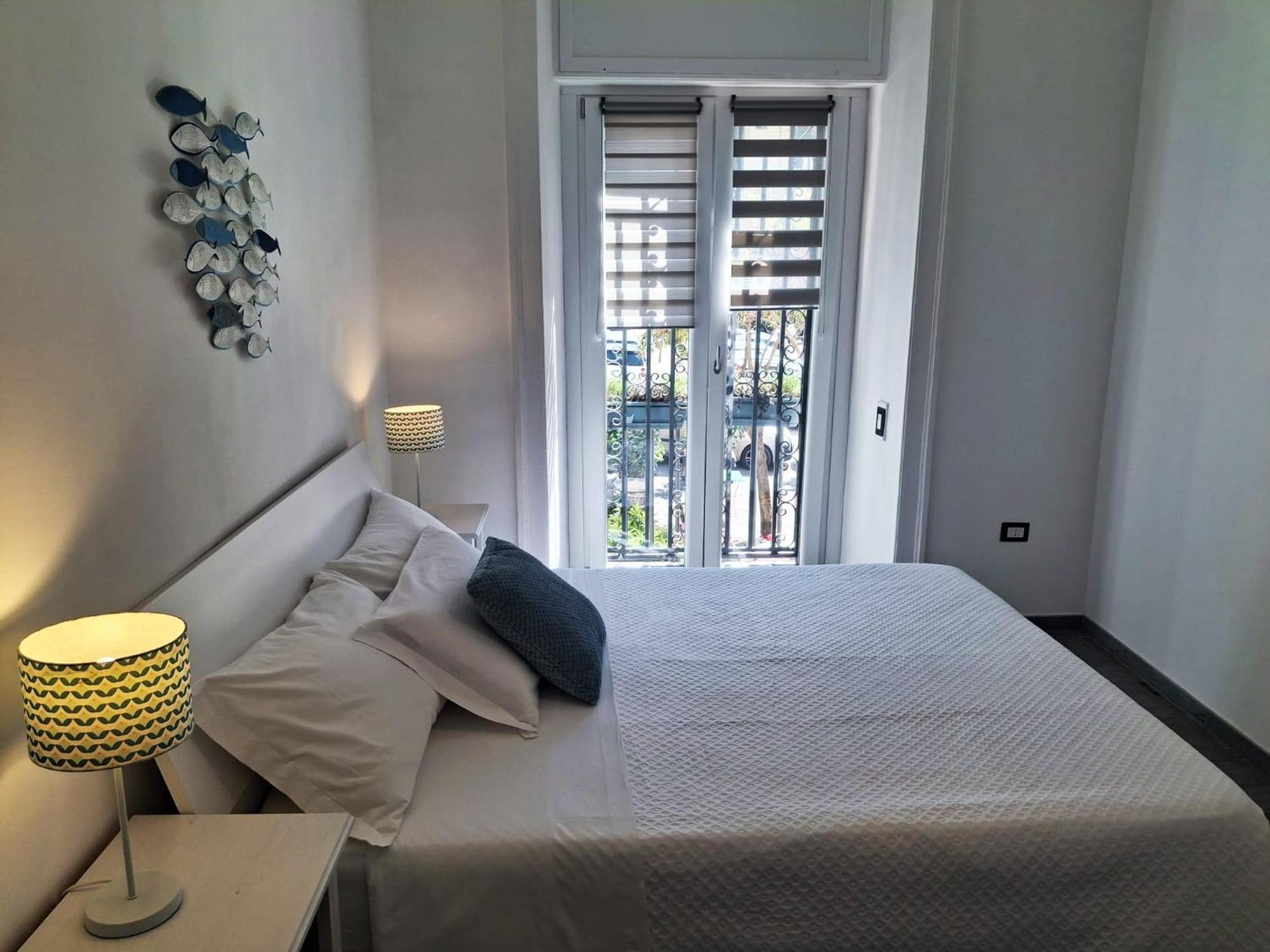 Inn Alta Marea Салерно Екстериор снимка