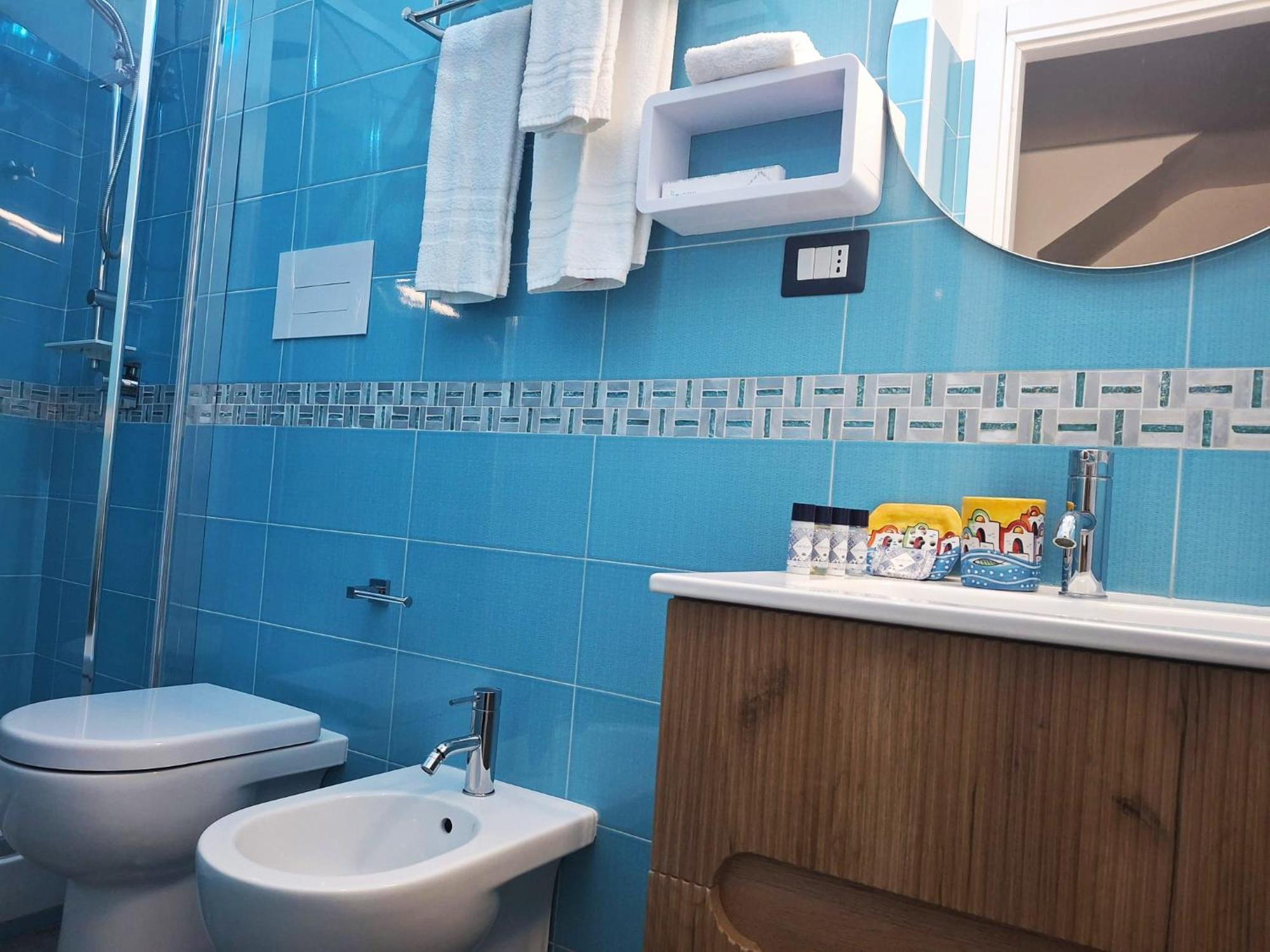 Inn Alta Marea Салерно Екстериор снимка