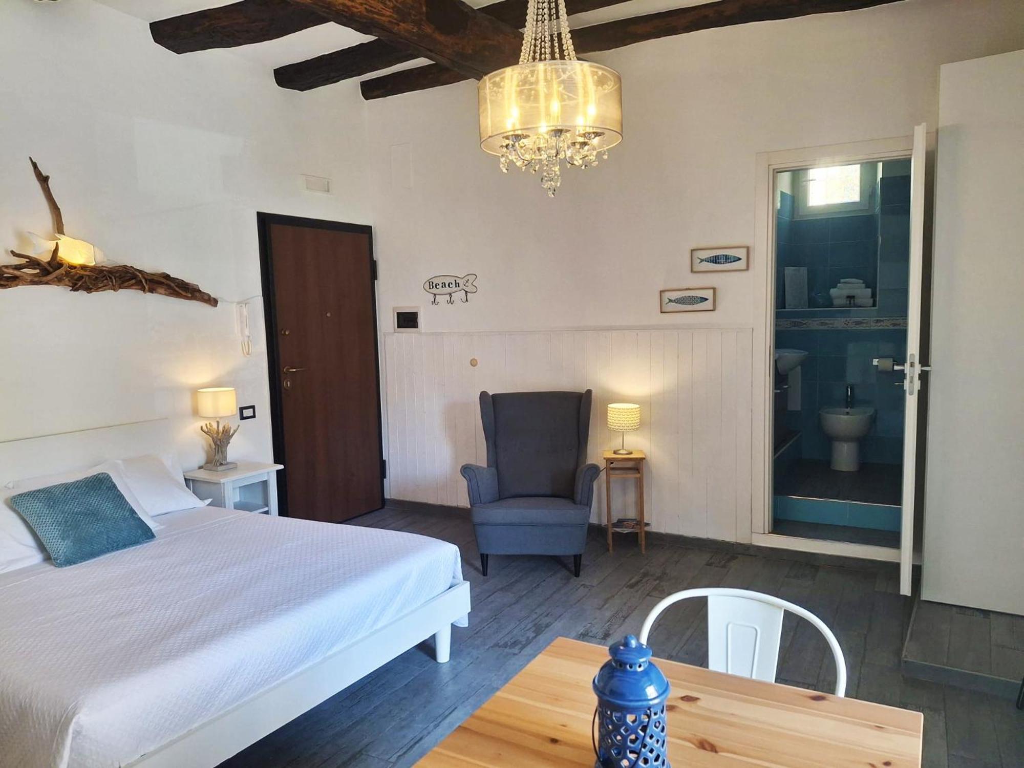 Inn Alta Marea Салерно Екстериор снимка